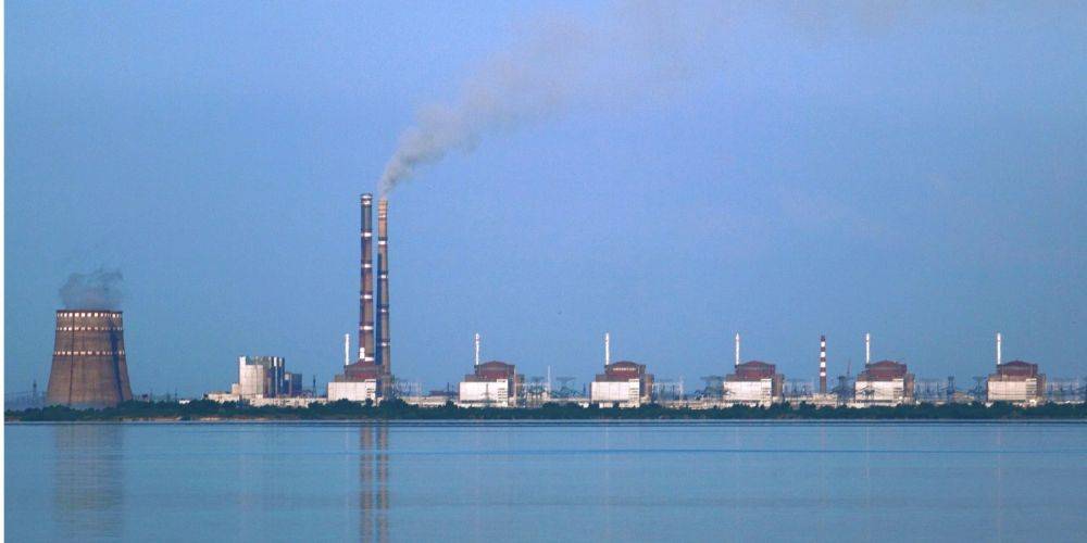 Подрыв Каховской ГЭС россиянами: в МАГАТЭ рассказали, есть ли угроза Запорожской АЭС