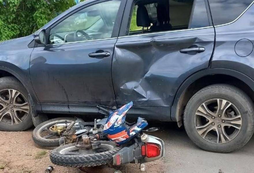 Подросток-мотоциклист получил травмы в ДТП в Осташкове