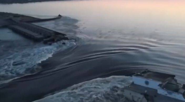 "Экология – самое страшное!": Экс-депутат рассказал, чем грозит взрыв на Каховской ГЭС