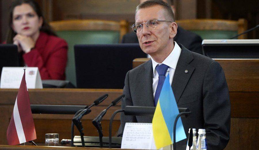 Ринкевич после событий на Каховской ГЭС призывает усилить поддержку Украины и привлечь к ответственности военных преступников