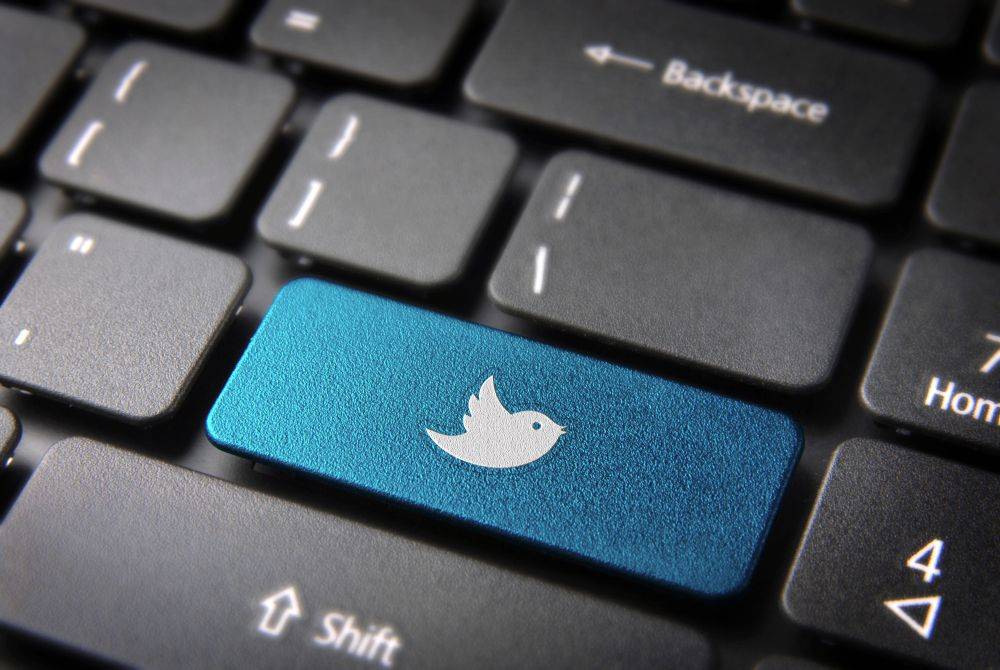 Twitter увеличил временное окно для редактирования твитов до 1 часа, но функция все еще доступна исключительно за деньги