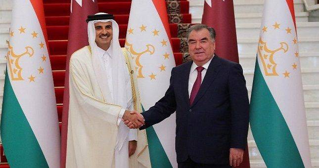 В Таджикистане ждут эмира Катара с госвизитом, а он все не летит
