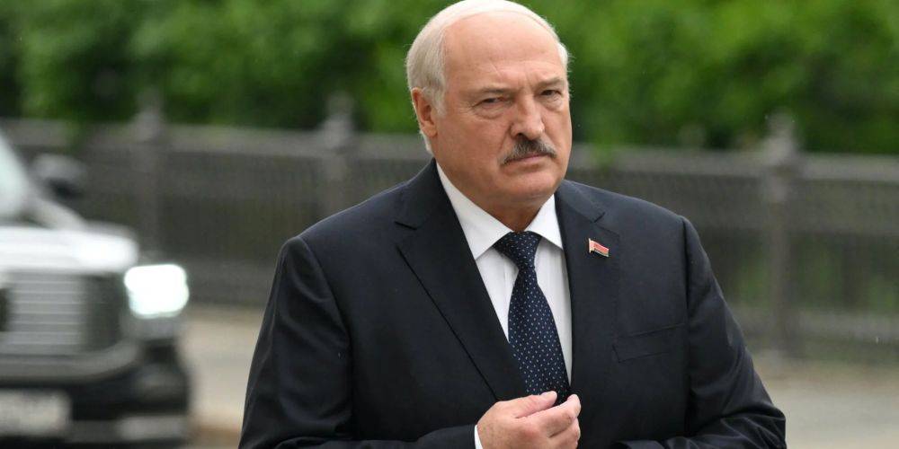 Лукашенко присоединился к кремлевским вбросам о подрыве Каховской ГЭС: приплел контрнаступление Украины