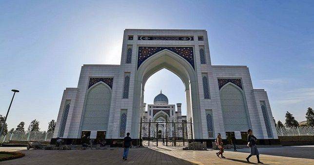 Ждали почти 4 года: факты о самой большой мечети в Таджикистане
