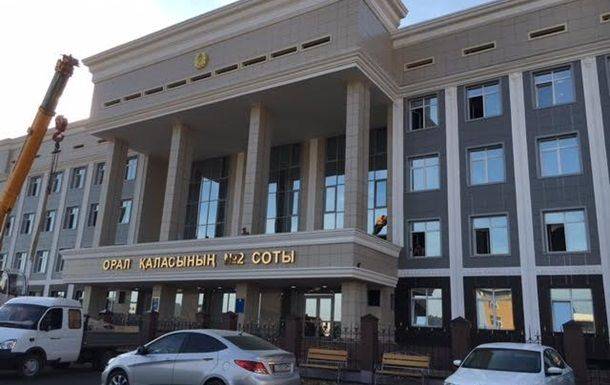 В Казахстане приговорили к заключению двух сторонников "русского мира"
