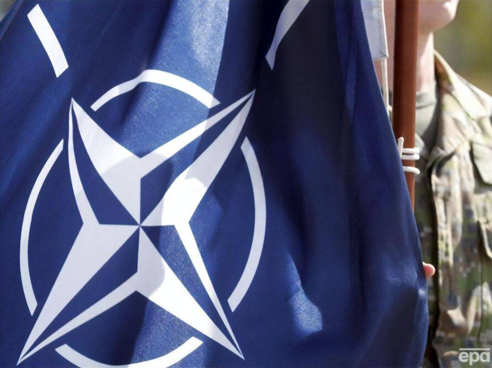 США, Британия, Франция и Германия на саммите НАТО хотят предоставить Украине "гарантии", страны Восточной Европы настаивают на членстве – Politico