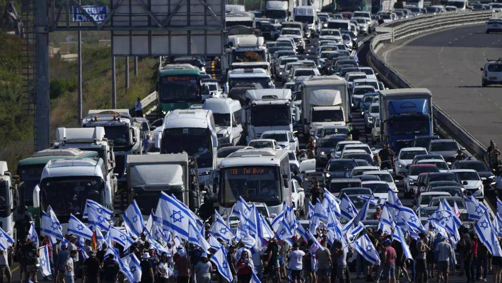 В Израиле - очередной "день сопротивления" против судебной реформы