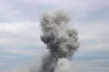 Бердянск взрывы 11 июля – есть попадания, на место взрыва понеслись скорые – фото