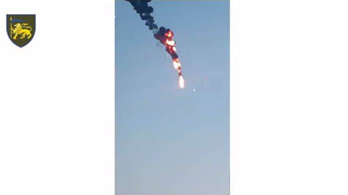 В ВСУ показали, как защитник с одного выстрела уничтожил вражеский дрон "Герань-2"