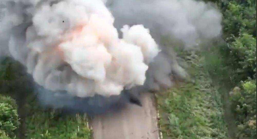 "Успех этого оружия зависит…": украинцам объяснили главное преимущество кассетных боеприпасов