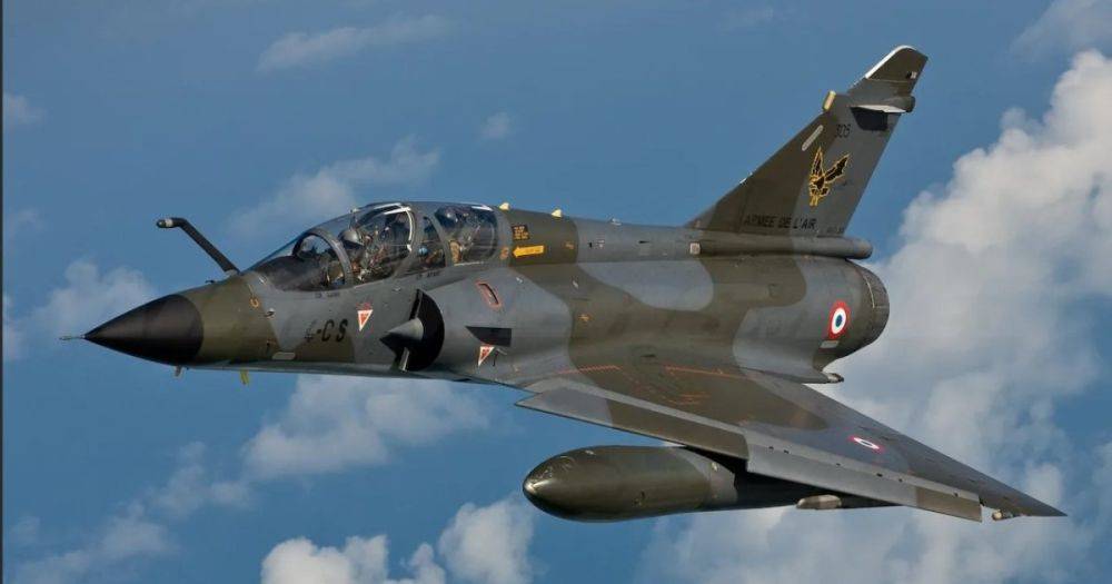 F-16 против Mirage 2000: в Китае смоделировали воздушное сражение у берегов Тайваня, — СМИ