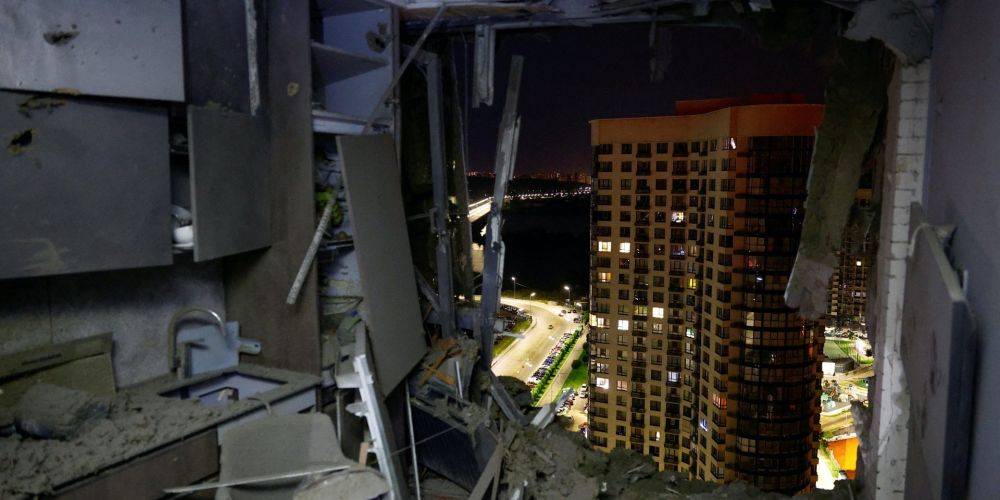 Ночной террор. Россия атаковала Киев дронами, пострадали четыре человека, повреждены жилые дома