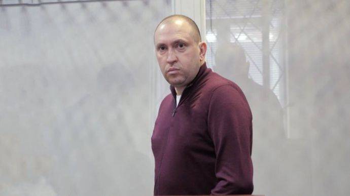Дело "короля контрабанды" Вадима Альперина повисло в суде: может праздновать