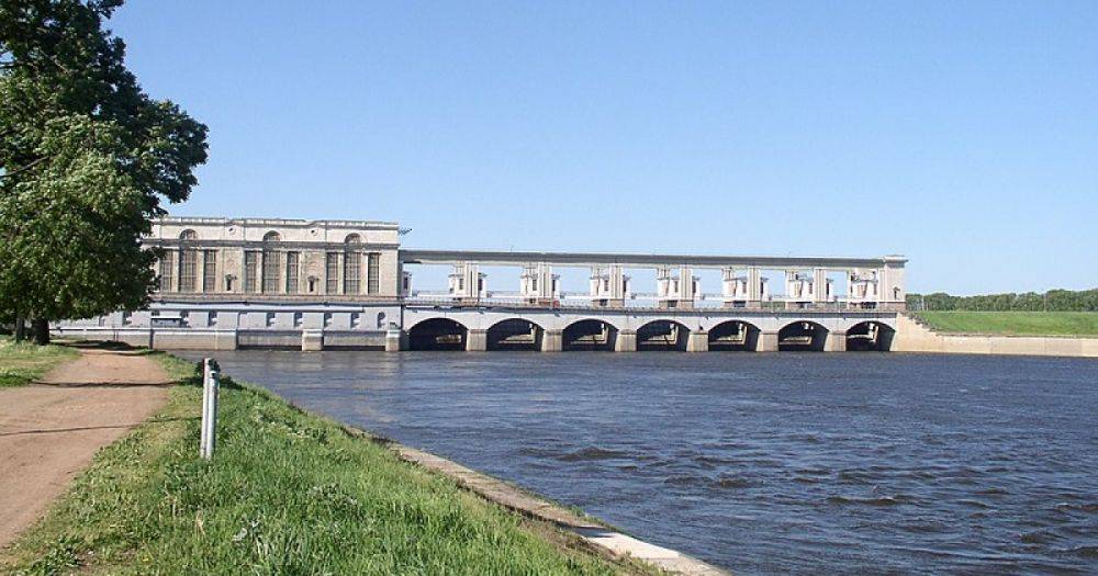 "Последний аргумент": в РФ женщина попросила СБУ взорвать местную ГЭС, – росСМИ (видео)