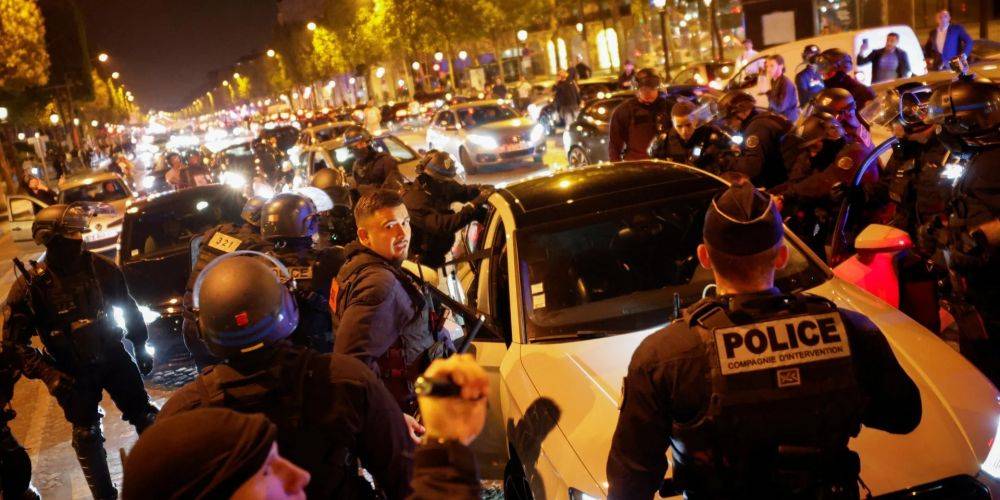 Макрон отменил визит в Германию из-за беспорядков во Франции