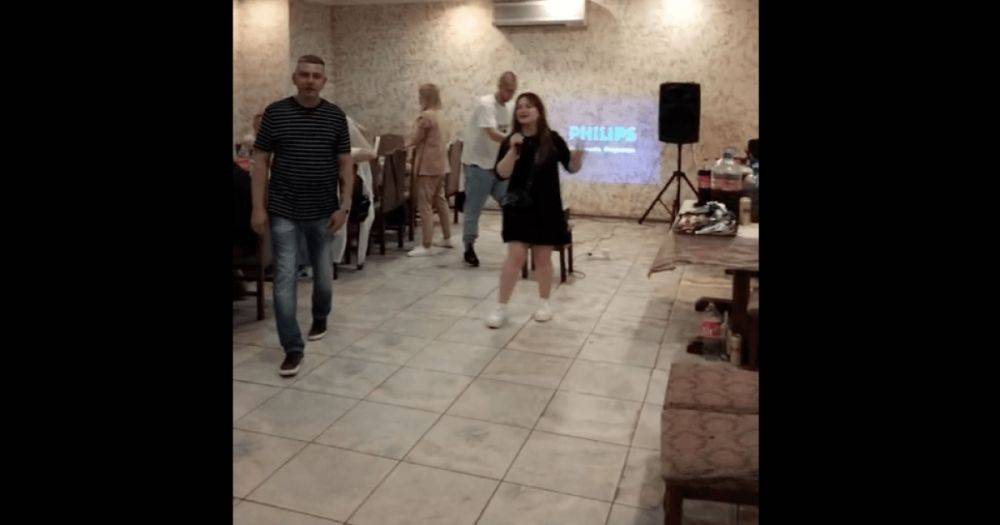 "Принесли свою музыку": в Киеве в кафе разгорелся скандал из-за песен Лепса (видео)