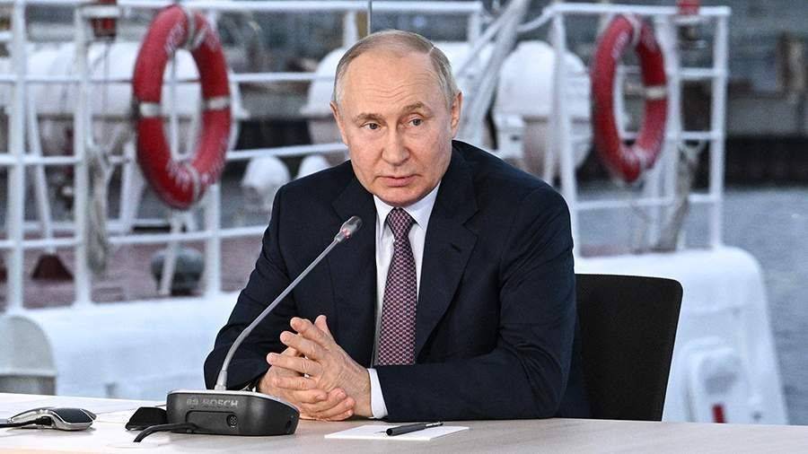 Путин спрогнозировал удвоение грузооборота Мурманского порта за пять лет