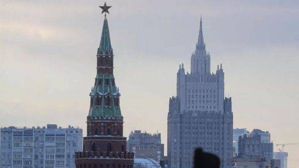 Буква конвенции и замерзшая кошка. Обозреватель Би-би-си — о мерах Москвы против британских дипломатов