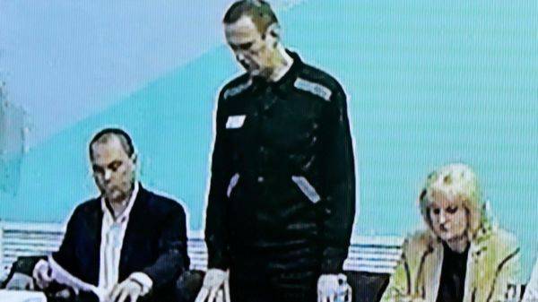 Для Навального запросили 20 лет колонии по «экстремистскому делу»