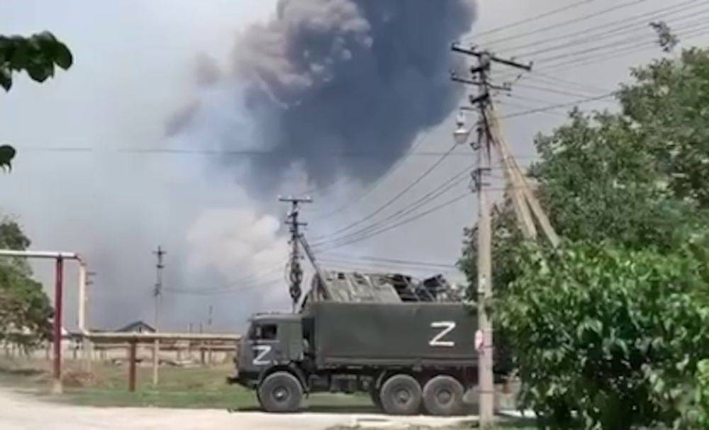 Взрывы в Крыму 22 июля – оккупанты выгоняют людей из домов под предлогом эвакуации - видео