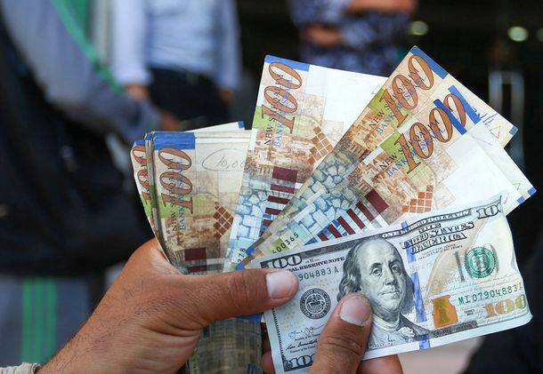Акции израильских компаний продолжают падать, доллар и евро существенно подорожали