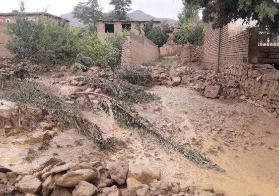 В результате внезапных наводнений в Афганистане десятки людей ранены и пропали без вести, есть погибшие