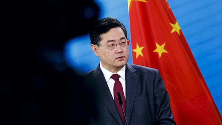 Уход фаворита: почему отставка главы МИД Китая тревожит США