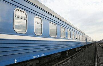 Пассажирский поезд протаранил погрузчик «Амкодор» под Иваново