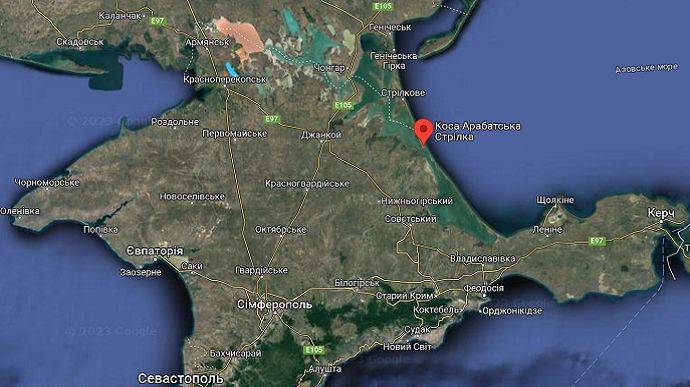 Оккупанты закрыли Арабатскую стрелку для гражданских из-за "угрозы Крыму"