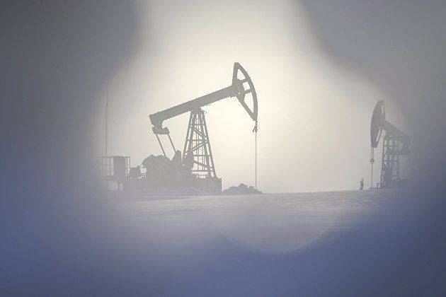 Цена нефти Brent с поставкой в сентябре превысила 84 доллара за баррель
