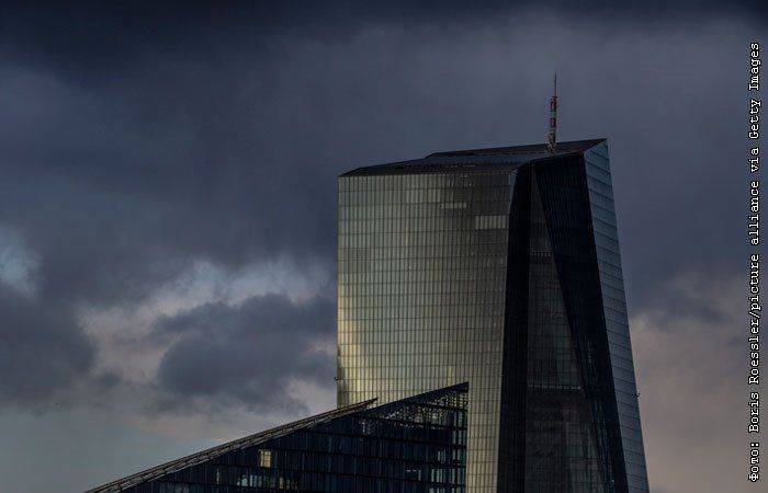 ЕЦБ повысил все три ключевые процентные ставки на 25 базисных пунктов
