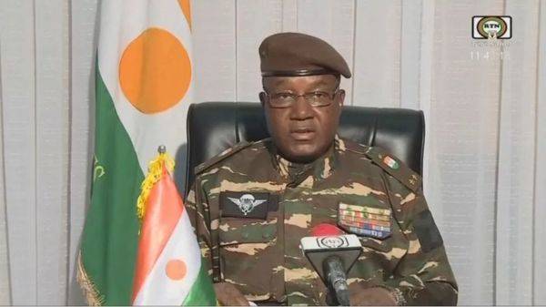 Переворот в Нигере: глава президентской гвардии объявил себя лидером страны