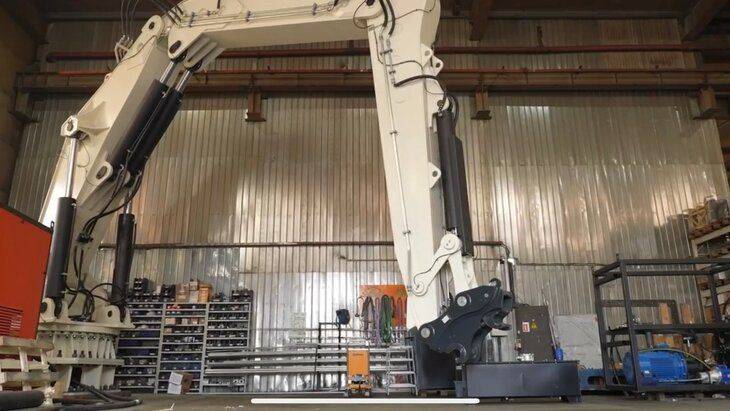 Три уникальных 30-тонных российских робота для горной промышленности в ближайшее время будут поставлены в Узбекистан