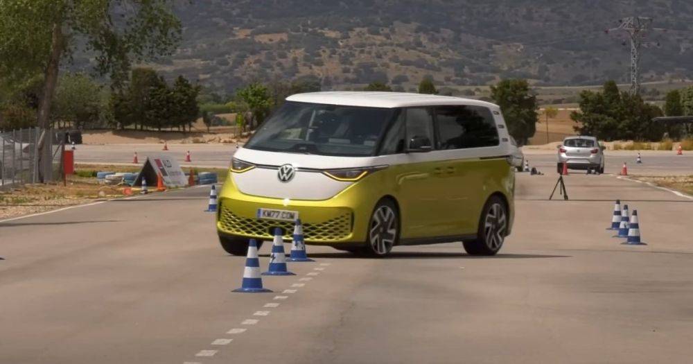 Новейший электрический минивэн Volkswagen разочаровал своей управляемостью (видео)