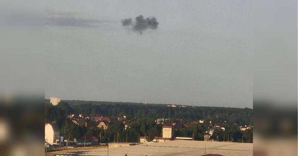 «Бавовна» в подмосковье: беспилотники атаковали военную базу и устроили переполох в аэропорту «Внуково»