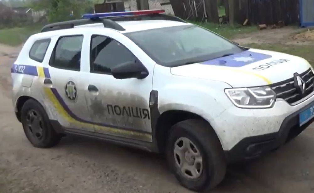 В Днепропетровской области пропала 15-летняя девочка, полиция просит о помощи: фото и приметы