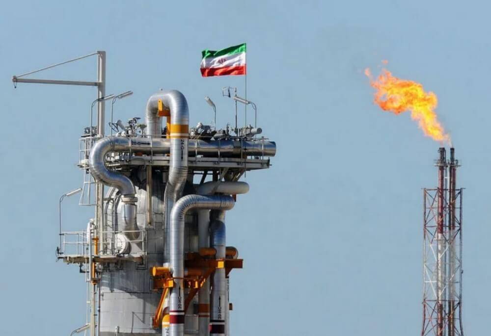 Иран поставит нефтехимию для узбекской текстильной промышленности