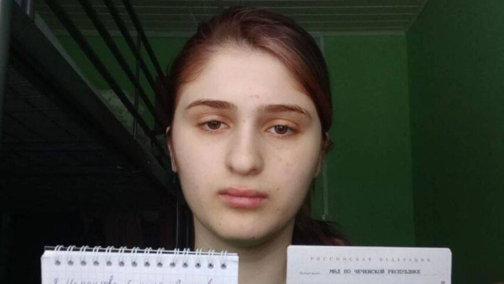 В Чечне на госканале показали девушку, сбежавшую от насилия в семье