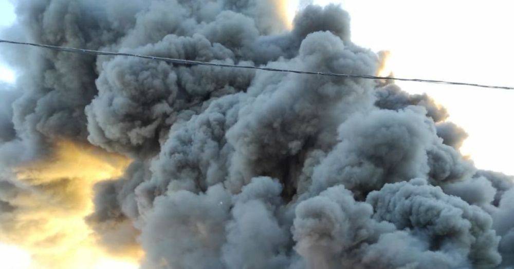 В РФ произошел взрыв на заводе по производству взрывчатых веществ, есть погибшие