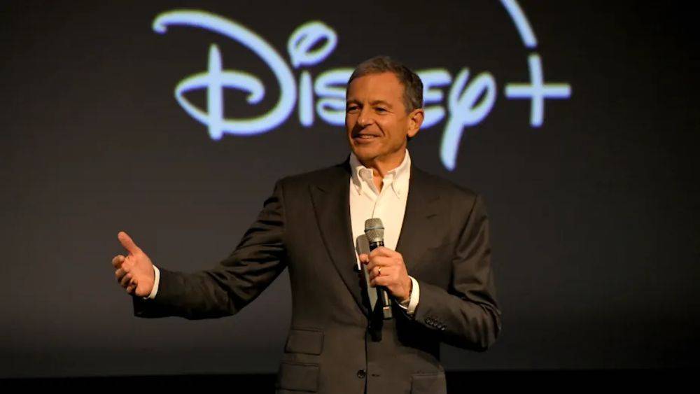 Disney повышает тарифы Disney+ и по примеру Netflix ограничит обмен паролями