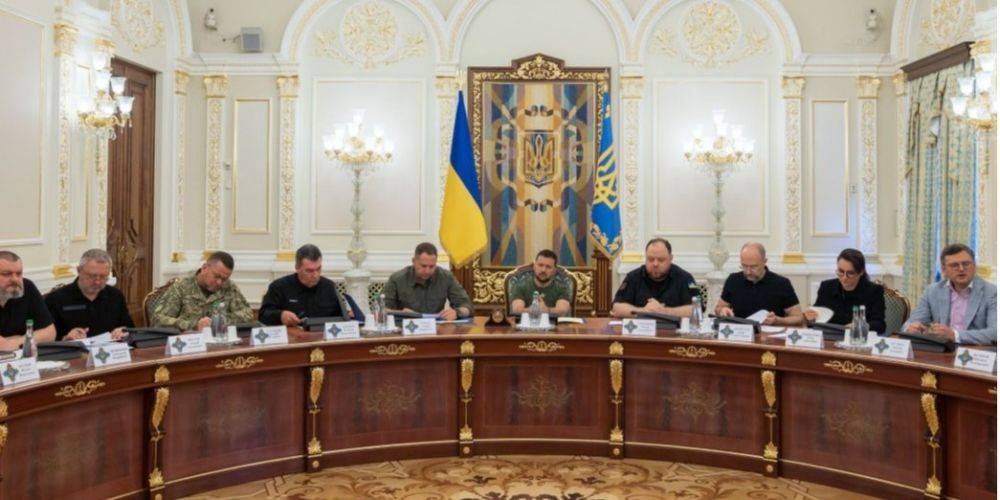 Проверки военкоматов в Украине: Зеленский провел заседание СНБО, принято ряд важных решений
