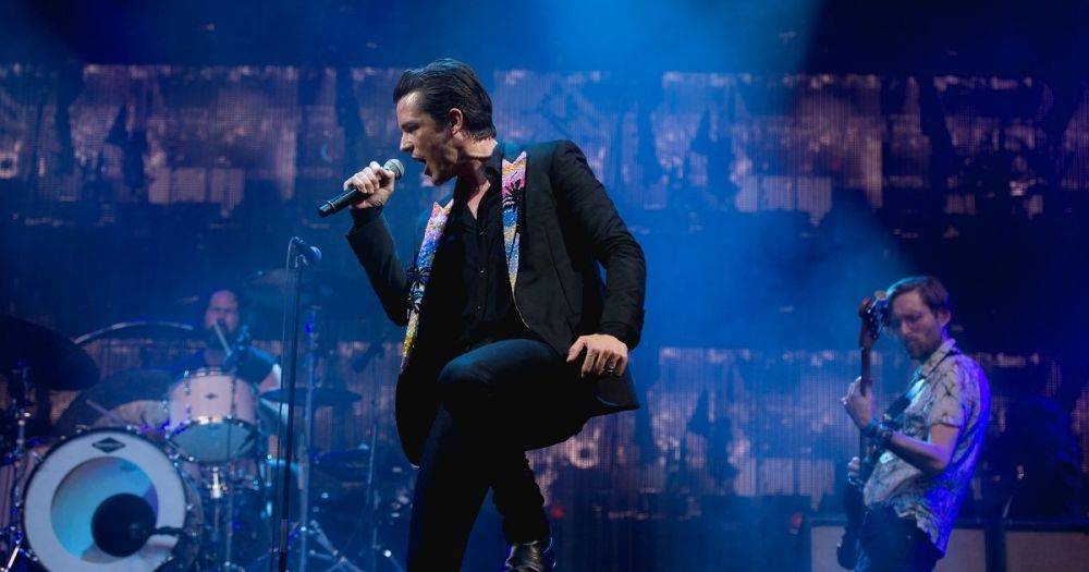 The Killers извинились за то, что вызвали на сцену россиянина в Грузии, но скандал не утих