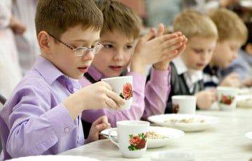 Белорусские школы переведут на новый формат питания