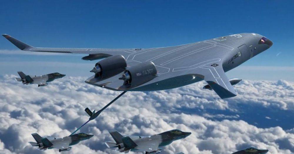 Гибридные крылья ВВС: в США выбрали оригинальный стартап для самолетов будущего поколения