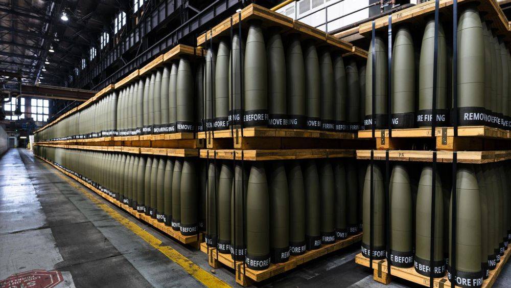 Кассетные боеприпасы – чего не хватает ВСУ для прорыва обороны врага