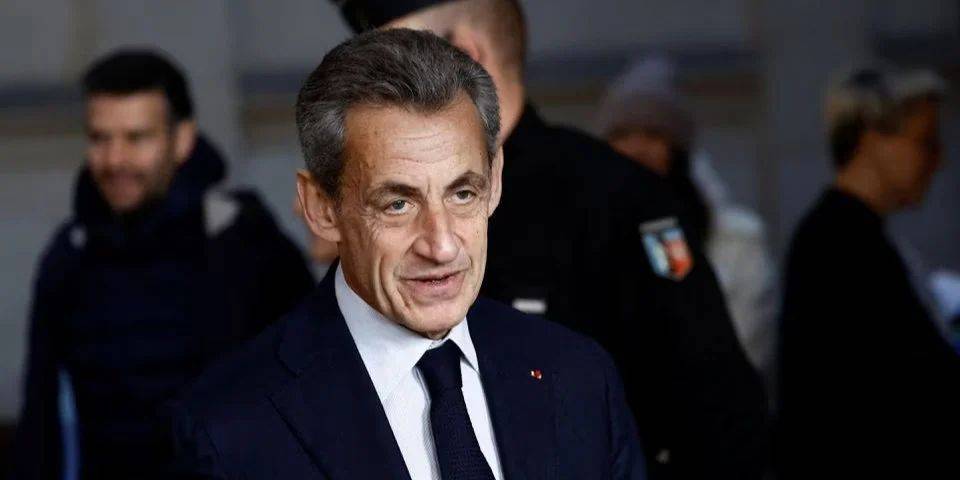 Саркози назвал «иллюзией» планы Украины отвоевать Крым и хочет компромиссов с Россией. В ОП напомнили о его «соучастии в преступлении»