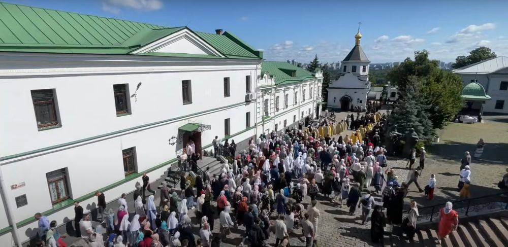 Крестный ход УПЦ МП в Почаев отменили в 4 областях: украинцы высказали мнение