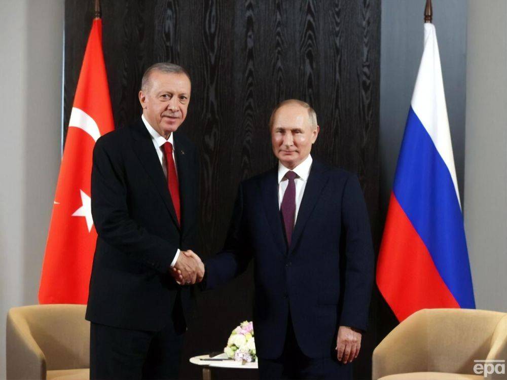 Эрдоган в разговоре с Путиным призвал "не предпринимать шагов для эскалации напряженности во время войны"