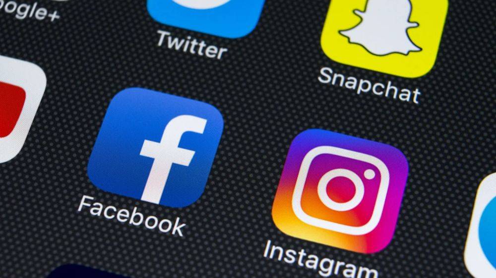 Facebook и Instagram начали блокировать новости в Канаде, чтобы не платить новостным сайтам