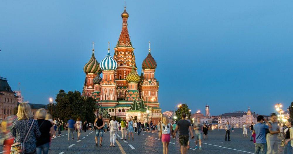 "Рубль умер": неизвестные изменили географические названия в Москве на картах Open StreetMap (фото)